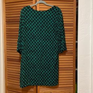 Manaola dress with ruffle sleeve